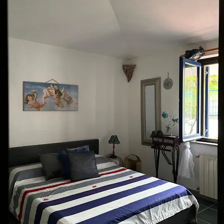 Villa Fronte Mare *