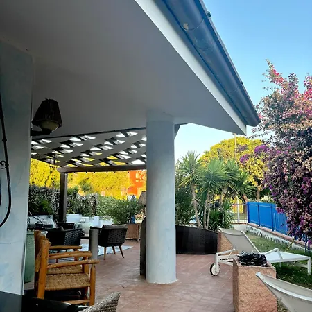 Villa Fronte Mare Àrbatax