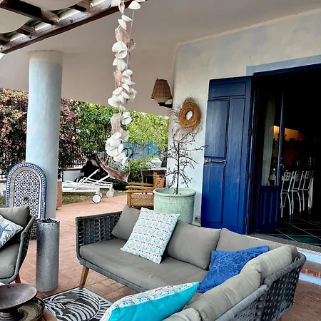 Villa Fronte Mare Àrbatax