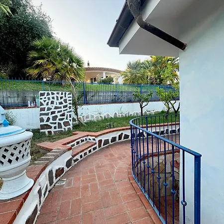 Villa Fronte Mare