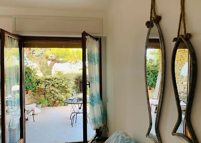 Luxury House With Sea View Villa *