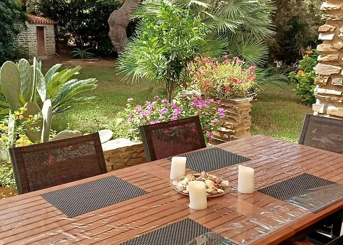 Luxury House With Sea View